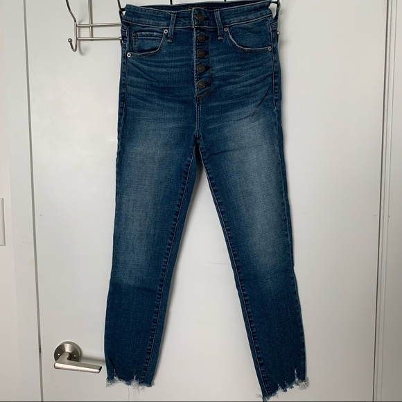 High Rise Ankle Jeans - Picture 3 of 4